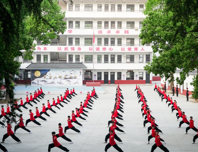 武当山精武武校学生训练