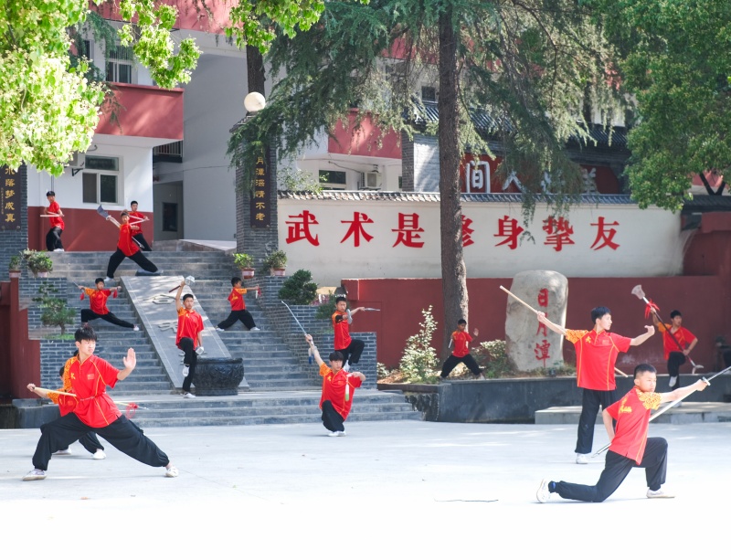 武当山的文武学校会打孩子吗？